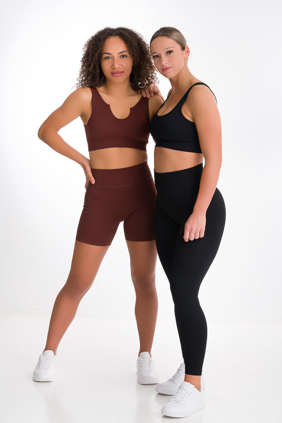 SYNERGY - SEAMLESS SHORTS SET (EXPRESSO) - StrongByMinx